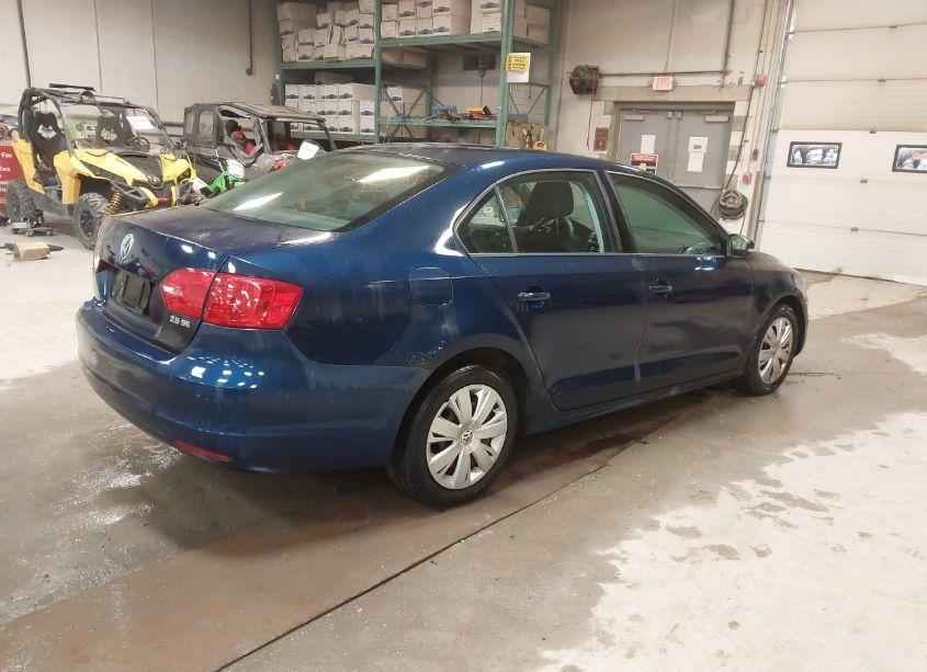 Photo 4 of 2012 Volkswagen Jetta 2.5L SE (VIN 3VWDP7AJ1CM372295)