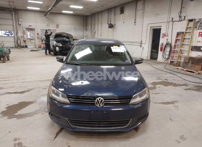 Photo 12 of 2013 Volkswagen Jetta 2.5L SE (VIN 3VWDP7AJ1DM205629)