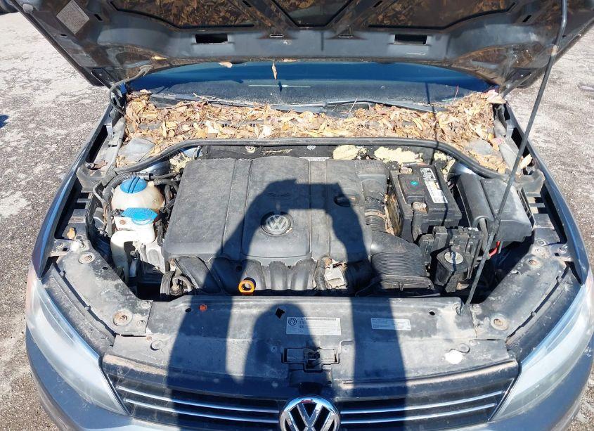 Photo 10 of 2013 Volkswagen Jetta 2.5L SE (VIN 3VWDP7AJ1DM382603)
