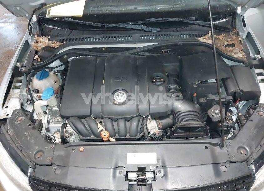 Photo 10 of 2012 Volkswagen Jetta 2.5L SE (VIN 3VWDP7AJ2CM007446)