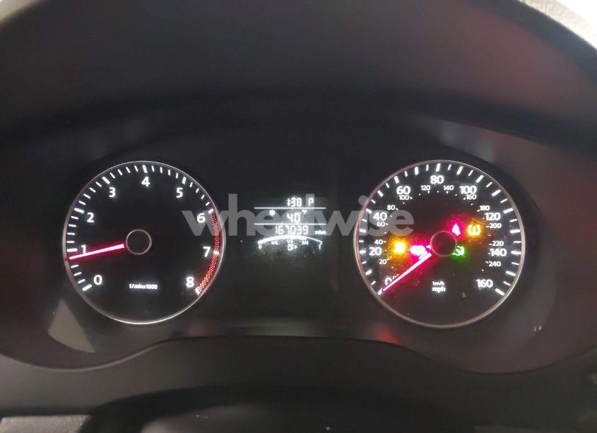 Photo 7 of 2012 Volkswagen Jetta 2.5L SE (VIN 3VWDP7AJ2CM007446)