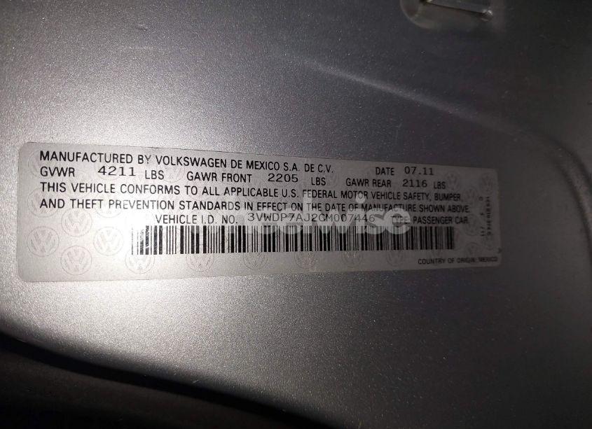 Photo 9 of 2012 Volkswagen Jetta 2.5L SE (VIN 3VWDP7AJ2CM007446)