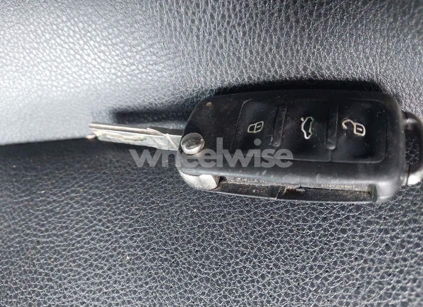 Photo 11 of 2012 Volkswagen Jetta 2.5L SE (VIN 3VWDP7AJ2CM127845)