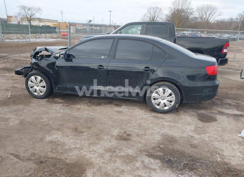 Photo 14 of 2012 Volkswagen Jetta 2.5L SE (VIN 3VWDP7AJ2CM127845)