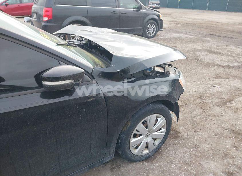 Photo 6 of 2012 Volkswagen Jetta 2.5L SE (VIN 3VWDP7AJ2CM127845)