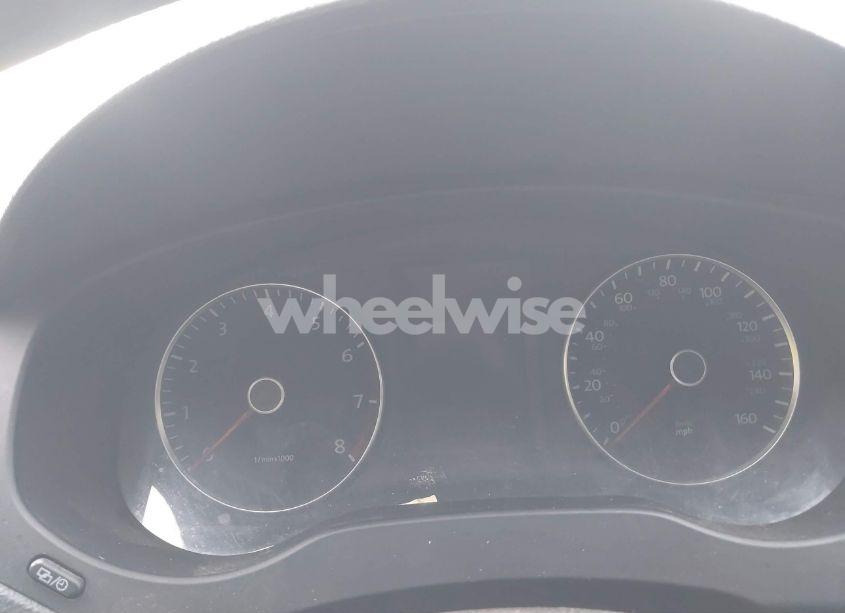 Photo 7 of 2012 Volkswagen Jetta 2.5L SE (VIN 3VWDP7AJ2CM127845)