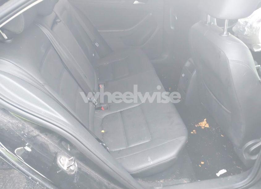 Photo 8 of 2012 Volkswagen Jetta 2.5L SE (VIN 3VWDP7AJ2CM127845)