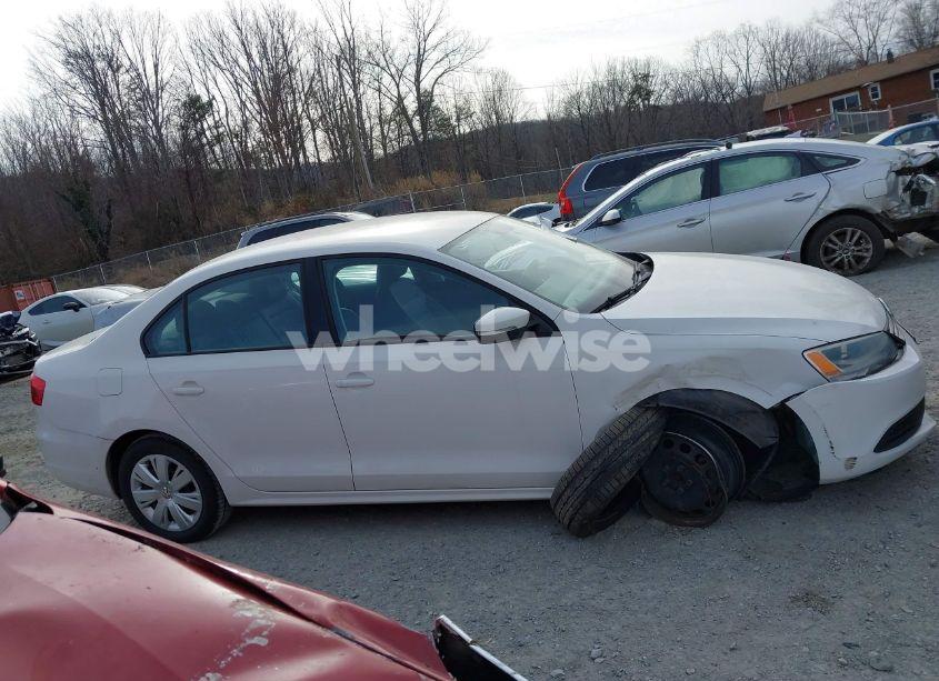 Photo 14 of 2012 Volkswagen Jetta 2.5L SE (VIN 3VWDP7AJ2CM319248)