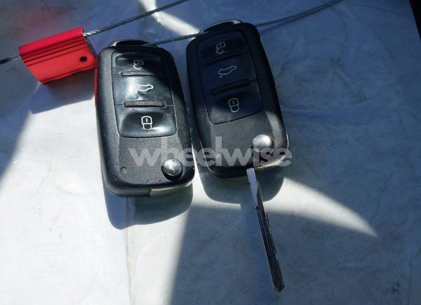 Photo 11 of 2012 Volkswagen Jetta 2.5L SE (VIN 3VWDP7AJ2CM360172)