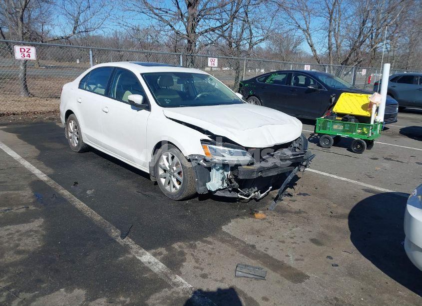 2012 Volkswagen Jetta 2.5L SE (VIN 3VWDP7AJ2CM374783) main photo