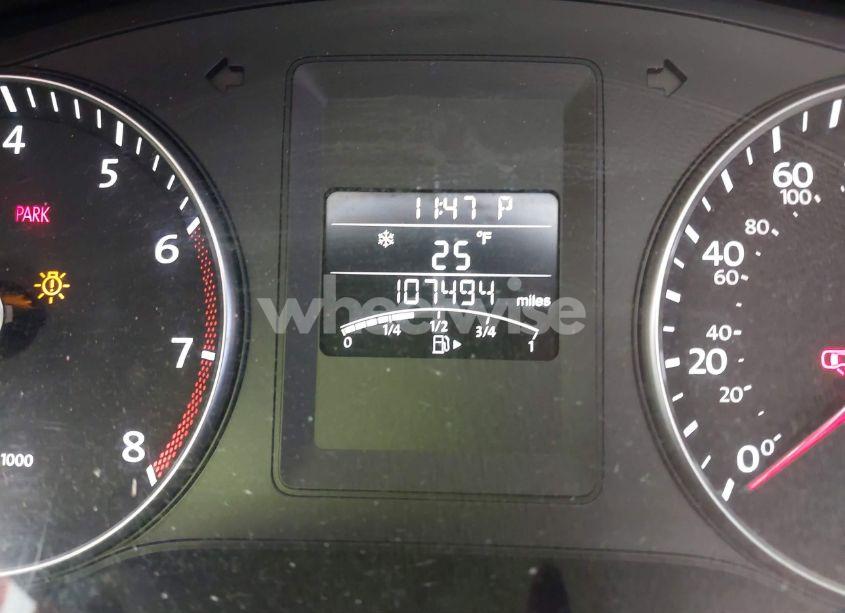 Photo 7 of 2012 Volkswagen Jetta 2.5L SE (VIN 3VWDP7AJ2CM454052)