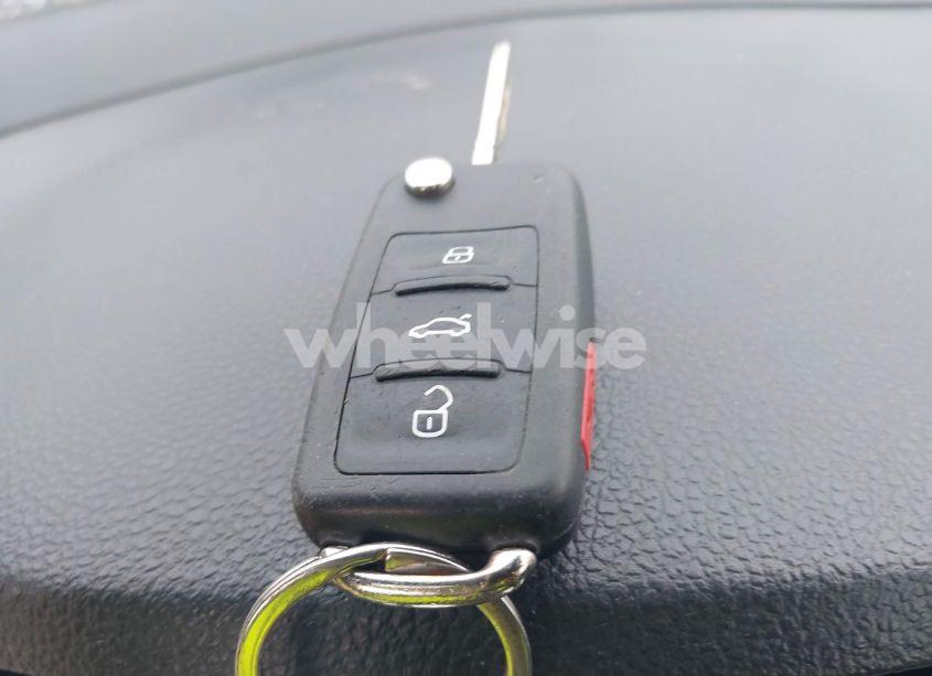 Photo 11 of 2013 Volkswagen Jetta 2.5L SE (VIN 3VWDP7AJ2DM384277)