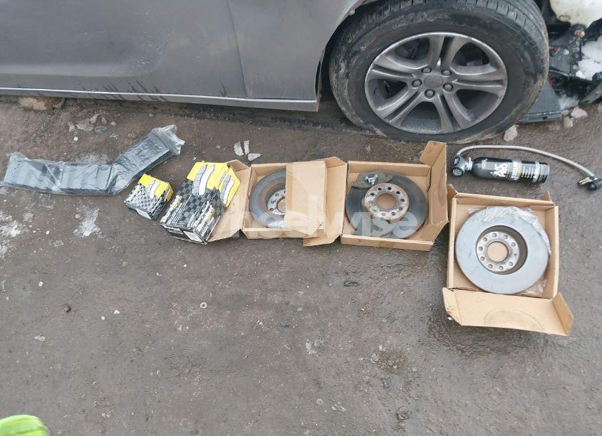 Photo 12 of 2013 Volkswagen Jetta 2.5L SE (VIN 3VWDP7AJ2DM384277)