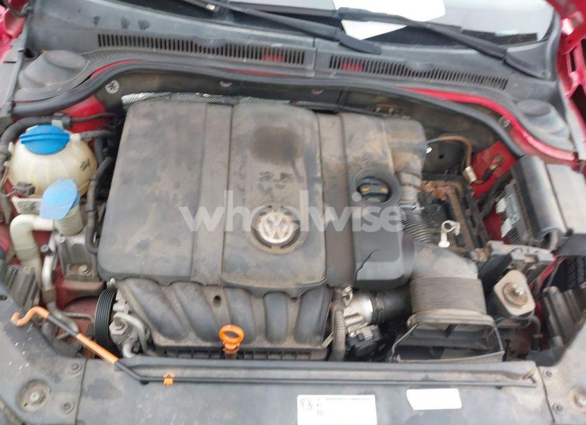 Photo 10 of 2013 Volkswagen Jetta 2.5L SE (VIN 3VWDP7AJ2DM393495)