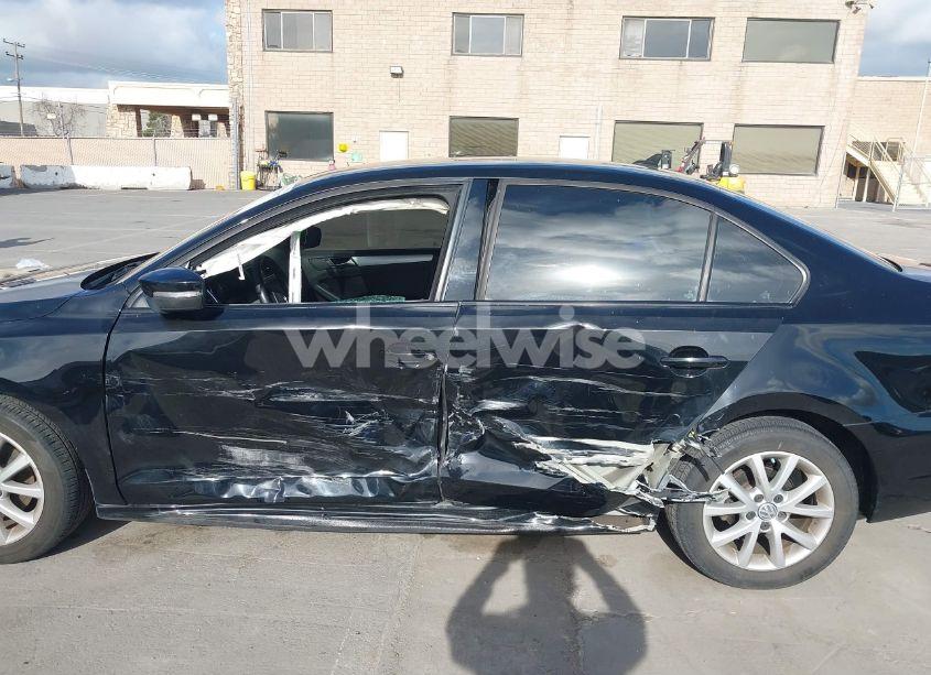 Photo 14 of 2013 Volkswagen Jetta 2.5L SE (VIN 3VWDP7AJ2DM440931)