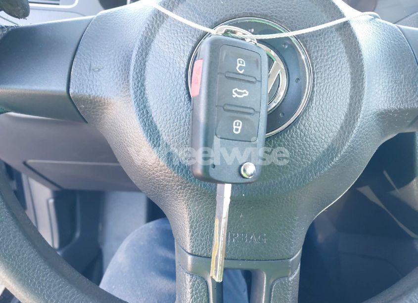 Photo 11 of 2012 Volkswagen Jetta 2.5L SE (VIN 3VWDP7AJ3CM026104)