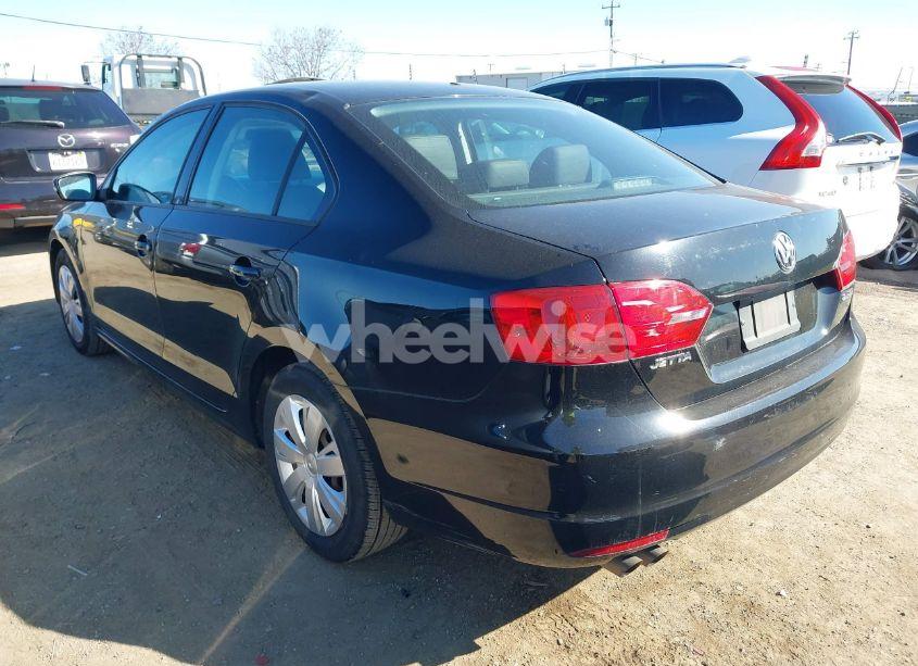 Photo 3 of 2012 Volkswagen Jetta 2.5L SE (VIN 3VWDP7AJ3CM026104)