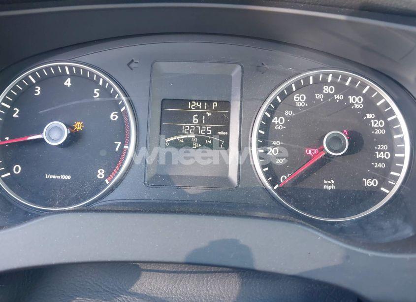 Photo 7 of 2012 Volkswagen Jetta 2.5L SE (VIN 3VWDP7AJ3CM026104)