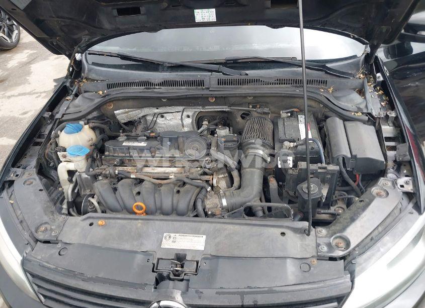 Photo 10 of 2012 Volkswagen Jetta 2.5L SE (VIN 3VWDP7AJ3CM064867)