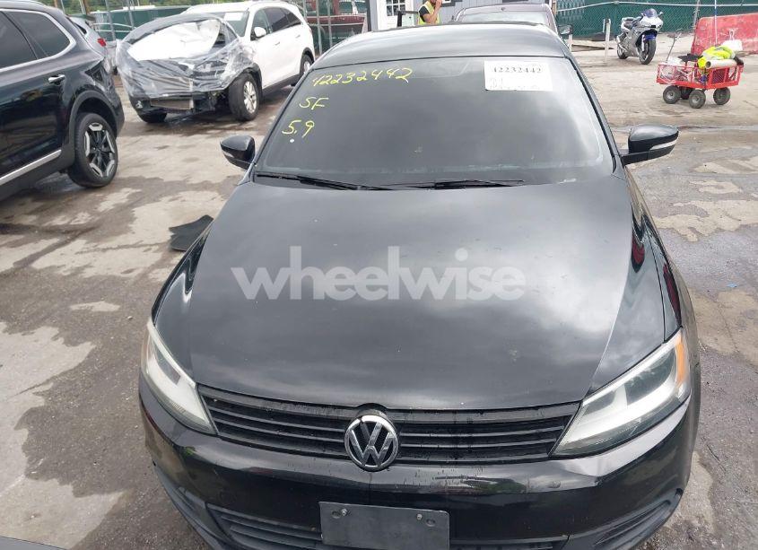 Photo 12 of 2012 Volkswagen Jetta 2.5L SE (VIN 3VWDP7AJ3CM064867)