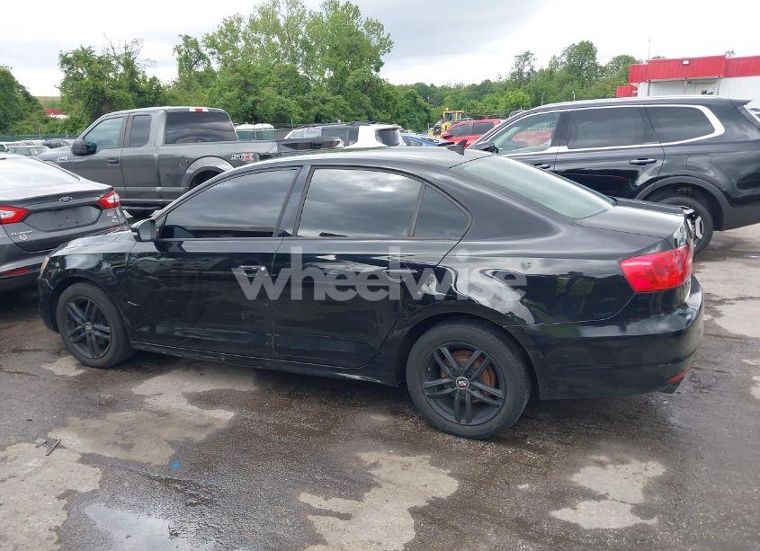 Photo 14 of 2012 Volkswagen Jetta 2.5L SE (VIN 3VWDP7AJ3CM064867)