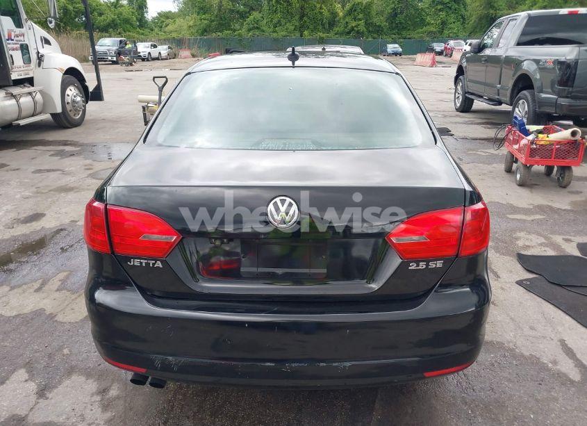 Photo 16 of 2012 Volkswagen Jetta 2.5L SE (VIN 3VWDP7AJ3CM064867)