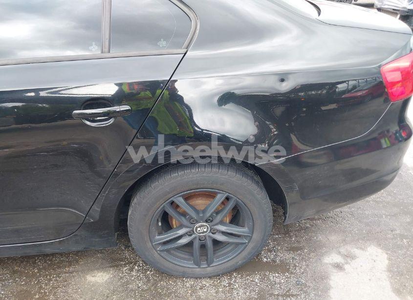 Photo 19 of 2012 Volkswagen Jetta 2.5L SE (VIN 3VWDP7AJ3CM064867)