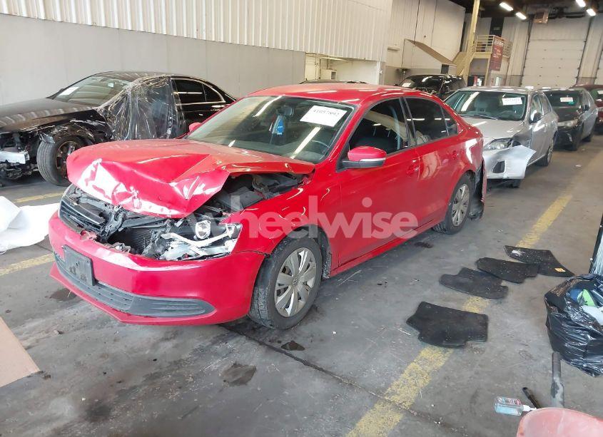 Photo 2 of 2012 Volkswagen Jetta 2.5L SE (VIN 3VWDP7AJ3CM112240)