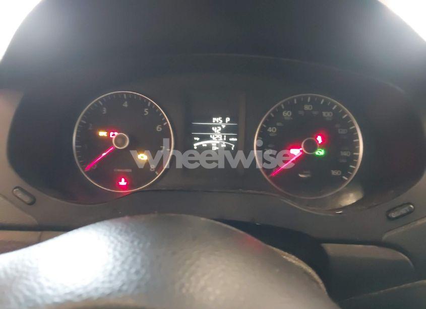 Photo 7 of 2012 Volkswagen Jetta 2.5L SE (VIN 3VWDP7AJ3CM112240)