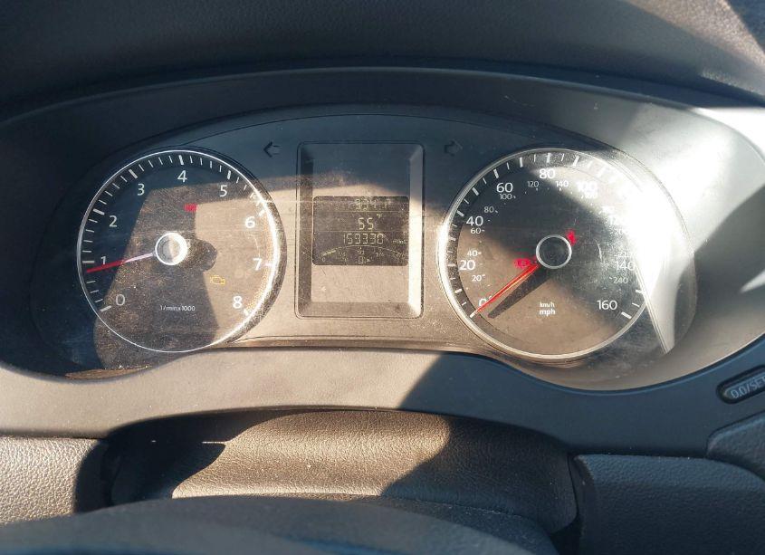 Photo 7 of 2012 Volkswagen Jetta 2.5L SE (VIN 3VWDP7AJ3CM131046)