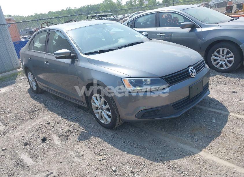 2012 Volkswagen Jetta 2.5L SE (VIN 3VWDP7AJ3CM309148) main photo