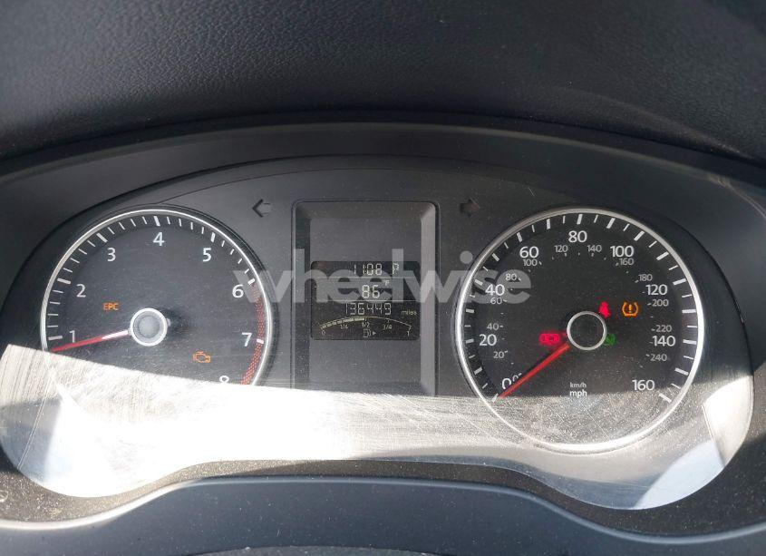 Photo 7 of 2012 Volkswagen Jetta 2.5L SE (VIN 3VWDP7AJ3CM309148)