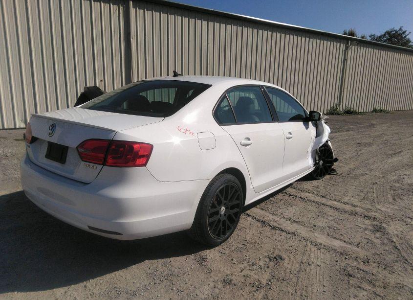 Photo 4 of 2012 Volkswagen Jetta 2.5L SE (VIN 3VWDP7AJ3CM316231)