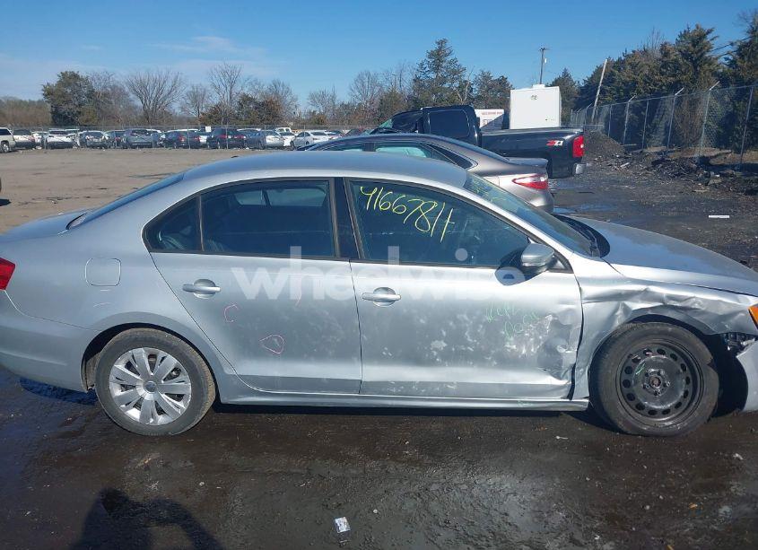 Photo 13 of 2012 Volkswagen Jetta 2.5L SE (VIN 3VWDP7AJ3CM340190)