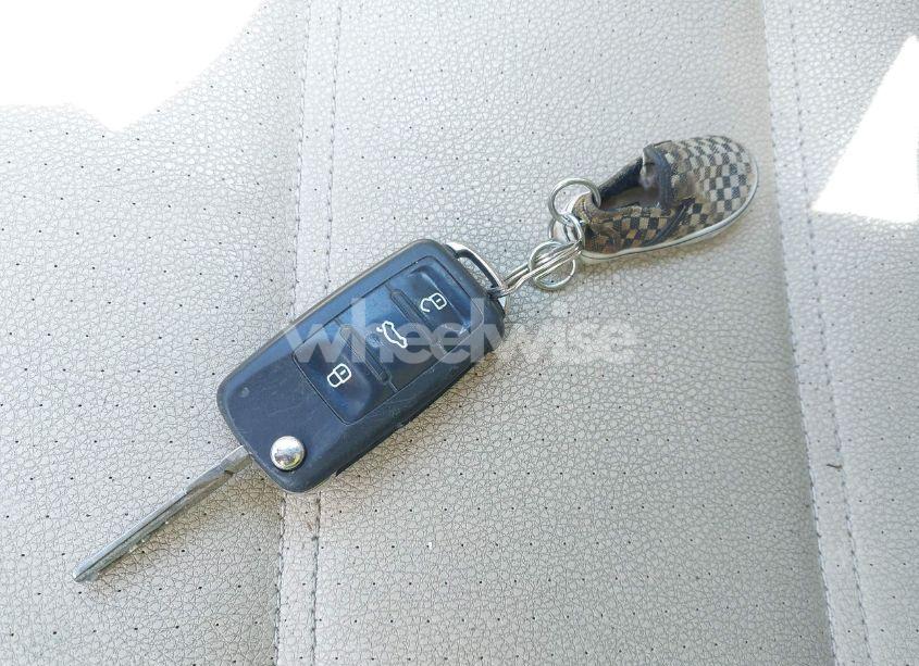 Photo 11 of 2012 Volkswagen Jetta 2.5L SE (VIN 3VWDP7AJ3CM368264)