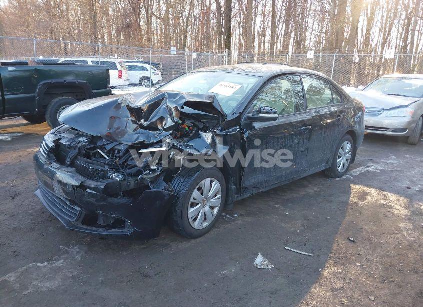 Photo 2 of 2012 Volkswagen Jetta 2.5L SE (VIN 3VWDP7AJ3CM375750)