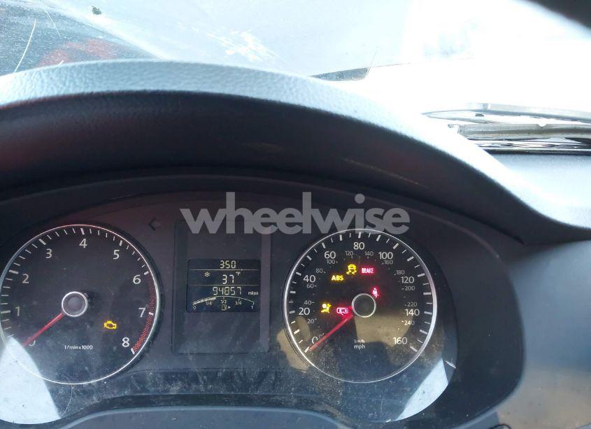 Photo 7 of 2012 Volkswagen Jetta 2.5L SE (VIN 3VWDP7AJ3CM375750)