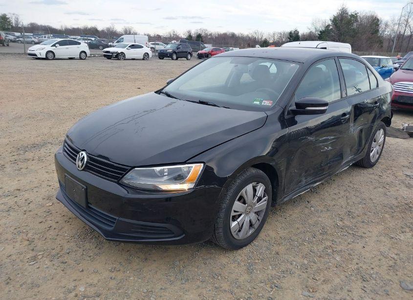 Photo 2 of 2012 Volkswagen Jetta 2.5L SE (VIN 3VWDP7AJ3CM380964)
