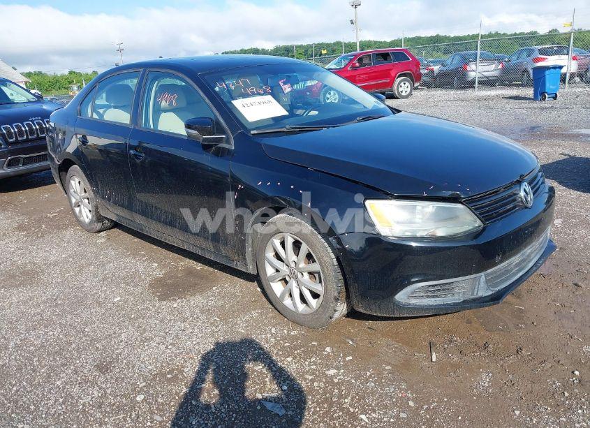 2012 Volkswagen Jetta 2.5L SE (VIN 3VWDP7AJ3CM416197) main photo