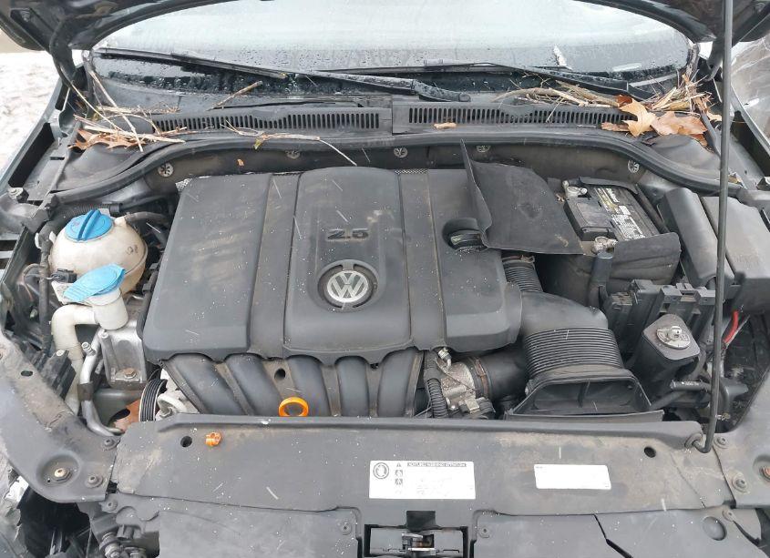 Photo 10 of 2013 Volkswagen Jetta 2.5L SE (VIN 3VWDP7AJ3DM288996)
