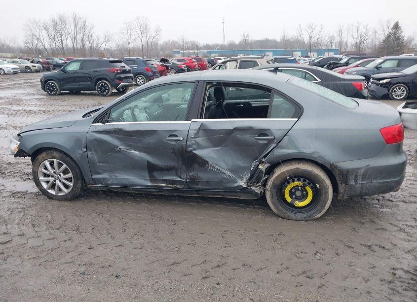 Photo 15 of 2013 Volkswagen Jetta 2.5L SE (VIN 3VWDP7AJ3DM288996)