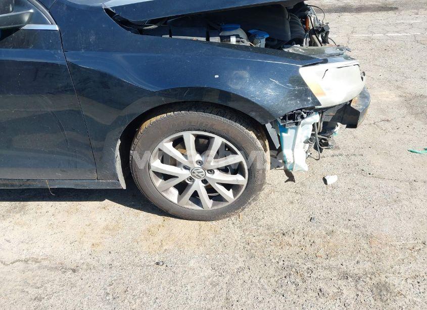 Photo 15 of 2013 Volkswagen Jetta 2.5L SE (VIN 3VWDP7AJ3DM360389)