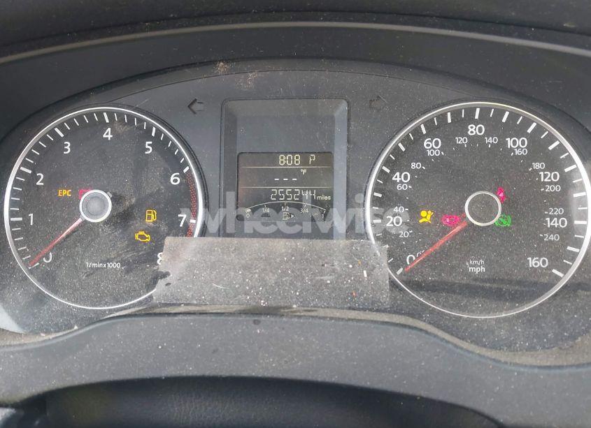 Photo 7 of 2013 Volkswagen Jetta 2.5L SE (VIN 3VWDP7AJ3DM360389)