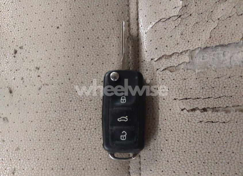 Photo 11 of 2013 Volkswagen Jetta 2.5L SE (VIN 3VWDP7AJ3DM388564)