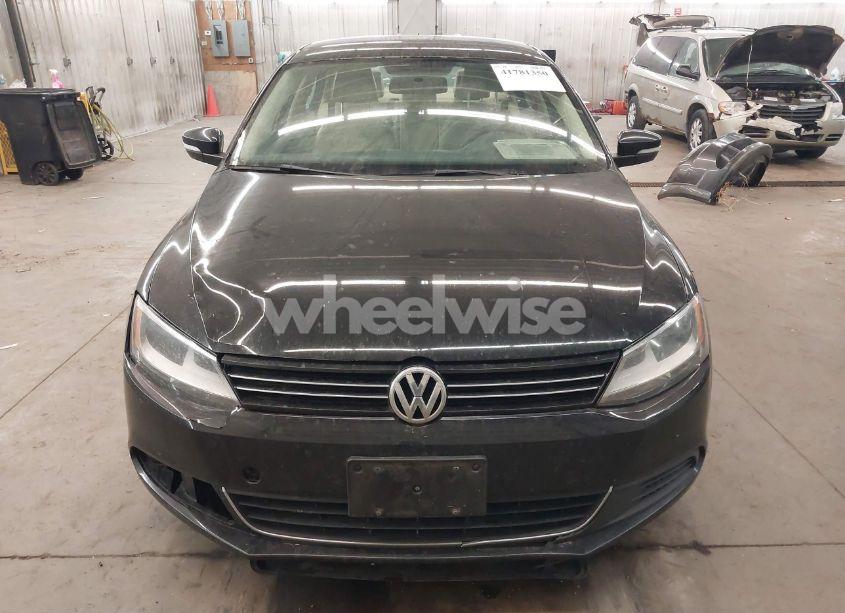 Photo 13 of 2013 Volkswagen Jetta 2.5L SE (VIN 3VWDP7AJ3DM388564)