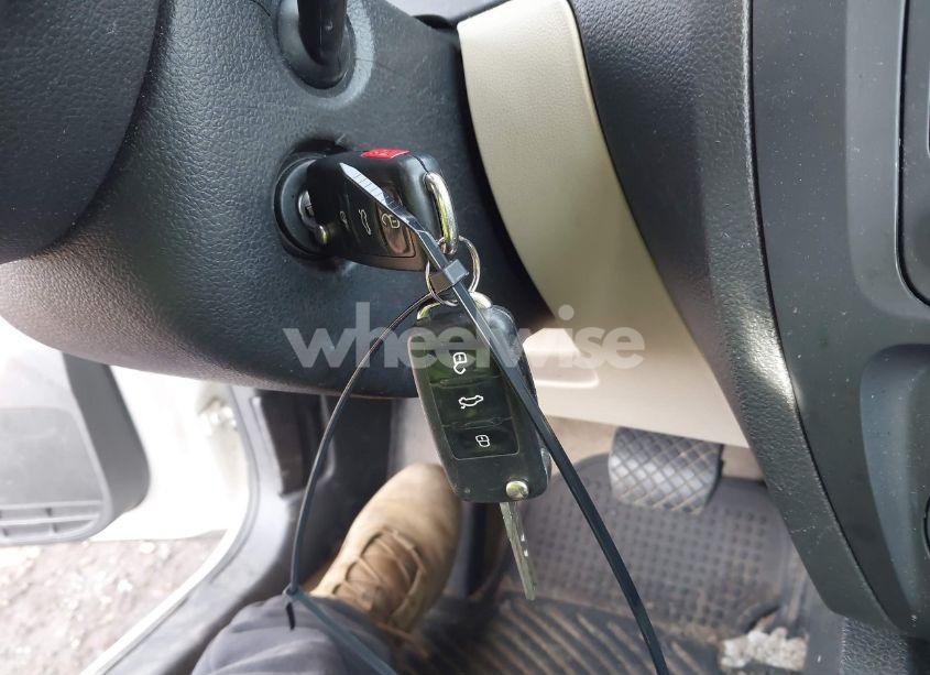 Photo 11 of 2013 Volkswagen Jetta 2.5L SE (VIN 3VWDP7AJ3DM443952)