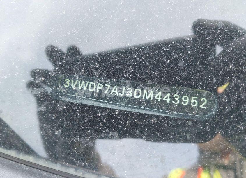 Photo 12 of 2013 Volkswagen Jetta 2.5L SE (VIN 3VWDP7AJ3DM443952)