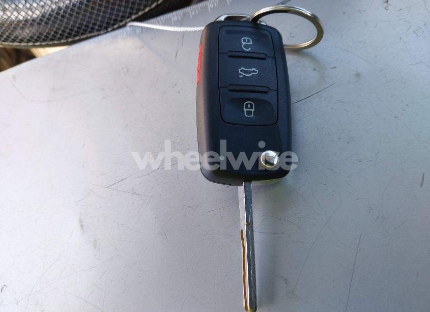 Photo 11 of 2012 Volkswagen Jetta 2.5L SE (VIN 3VWDP7AJ4CM314990)