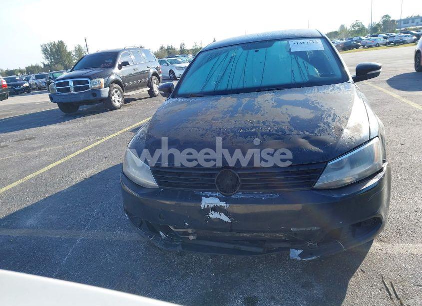 Photo 6 of 2012 Volkswagen Jetta 2.5L SE (VIN 3VWDP7AJ4CM314990)