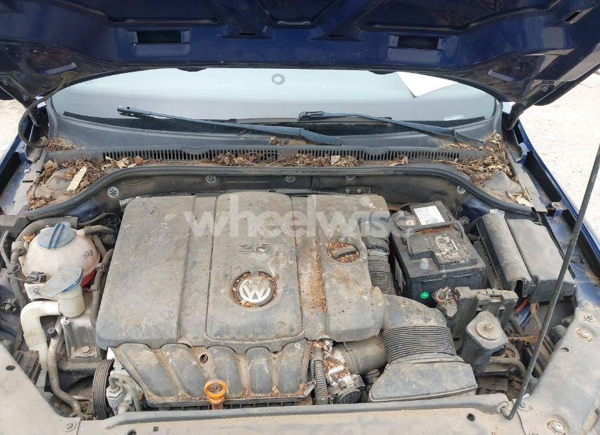Photo 10 of 2012 Volkswagen Jetta 2.5L SE (VIN 3VWDP7AJ4CM332776)
